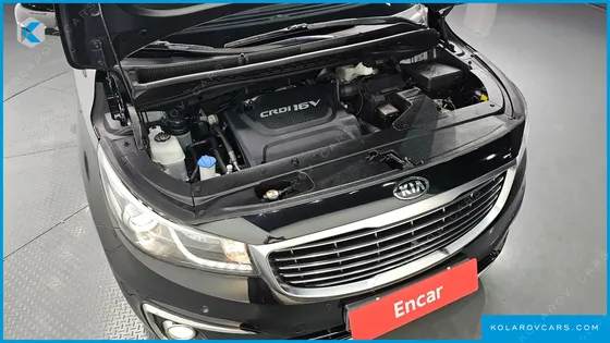 KIA CARNIVAL 9-SEATER NOBLESSE