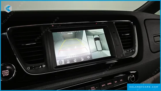 KIA CARNIVAL 9-SEATER NOBLESSE