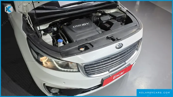 KIA CARNIVAL 9-SEATER PRESTIGE