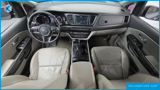 KIA CARNIVAL 9-SEATER LUXURY