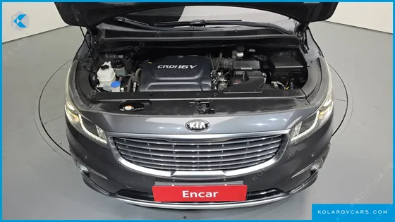 KIA CARNIVAL 9-SEATER NOBLESSE