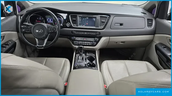 KIA CARNIVAL 9-SEATER NOBLESSE