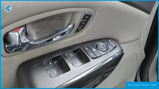 KIA CARNIVAL 9-SEATER NOBLESSE