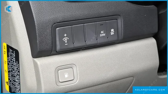 KIA CARNIVAL 7-SEATER LIMOUSINE