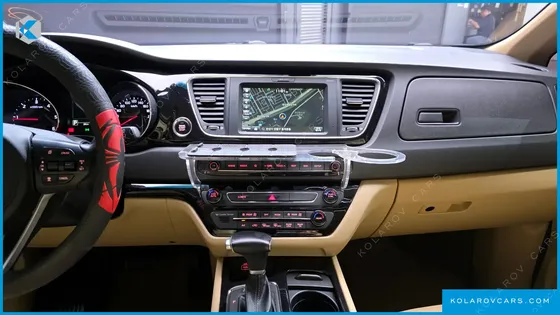 KIA CARNIVAL 9-SEATER NOBLESSE