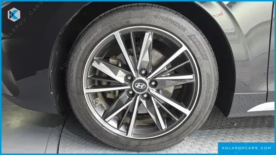 HYUNDAI GRANDEUR 2.5