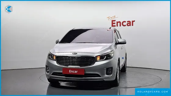 KIA CARNIVAL 11-SEATER DELUXE