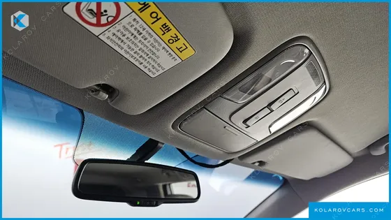 KIA CARNIVAL 11-SEATER DELUXE