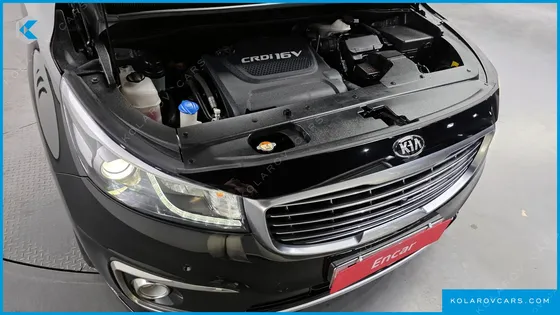 KIA CARNIVAL 9-SEATER HI-LIMOUSINE