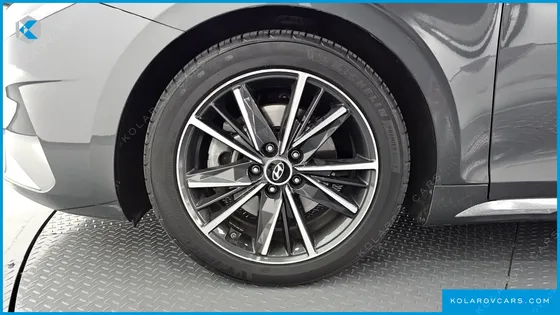 HYUNDAI GRANDEUR 2.5