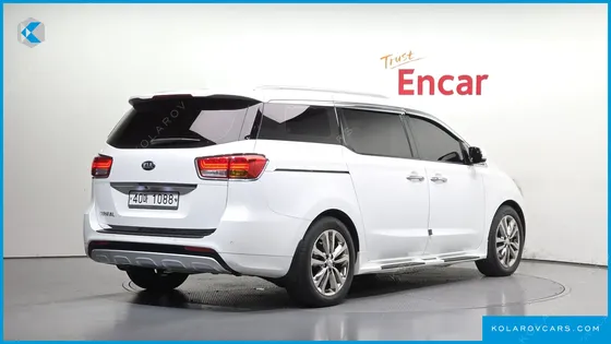 KIA CARNIVAL 9-SEATER PRESTIGE
