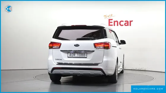 KIA CARNIVAL 9-SEATER PRESTIGE