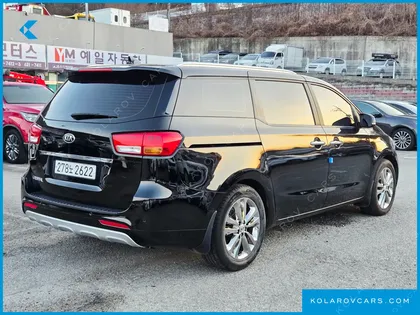 KIA CARNIVAL 9-SEATER PRESTIGE