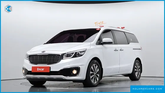 KIA CARNIVAL 9-SEATER LUXURY