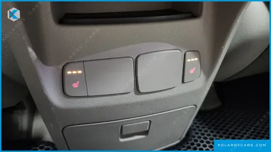 KIA CARNIVAL 9-SEATER PRESTIGE