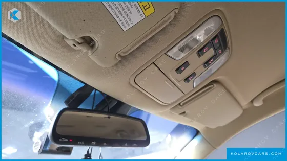 KIA CARNIVAL 7-SEATER LIMOUSINE