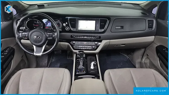 KIA CARNIVAL 9-SEATER NOBLESSE