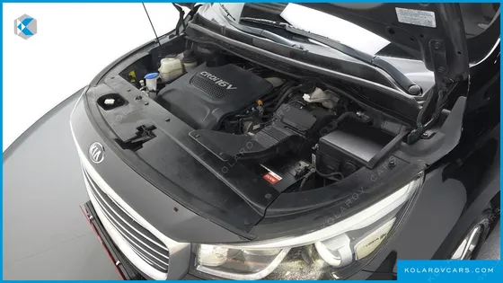 KIA CARNIVAL 9-SEATER PRESTIGE