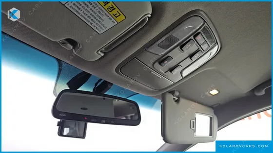 KIA CARNIVAL 9-SEATER PRESTIGE