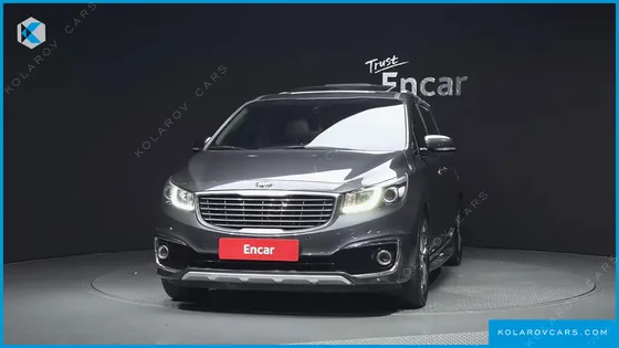 KIA CARNIVAL 9-SEATER NOBLESSE