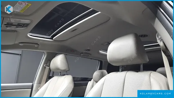 KIA CARNIVAL 9-SEATER NOBLESSE
