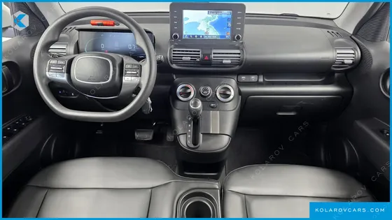 HYUNDAI CASPER VAN