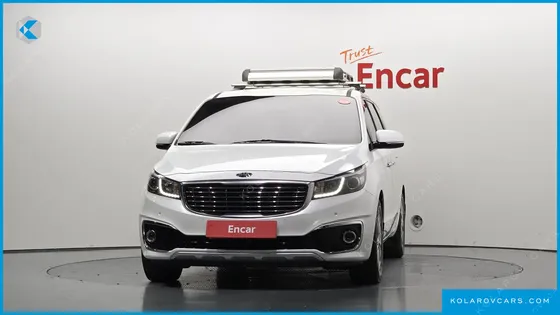 KIA CARNIVAL 9-SEATER NOBLESSE