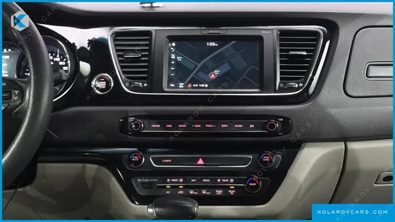 KIA CARNIVAL 9-SEATER NOBLESSE