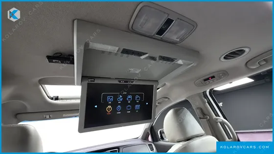 KIA CARNIVAL 7-SEATER LIMOUSINE