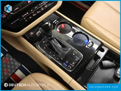 KIA CARNIVAL 7-SEATER HI-LIMOUSINE