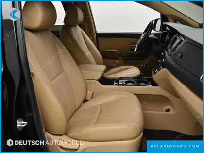 KIA CARNIVAL 7-SEATER HI-LIMOUSINE
