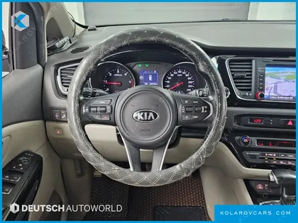 KIA CARNIVAL 9-SEATER PRESTIGE