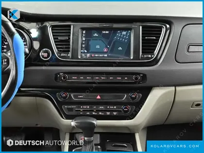 KIA CARNIVAL 7-SEATER LIMOUSINE