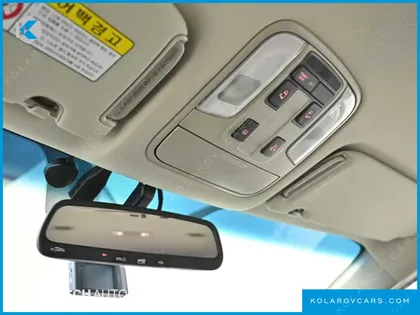 KIA CARNIVAL 7-SEATER LIMOUSINE