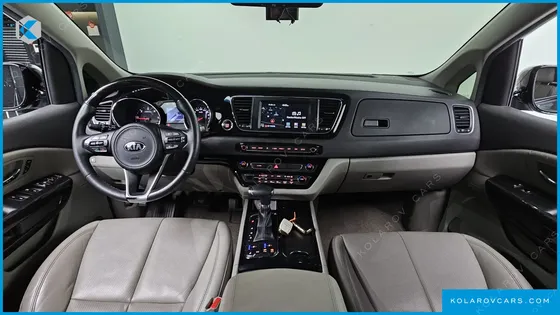 KIA CARNIVAL 9-SEATER NOBLESSE SPECIAL