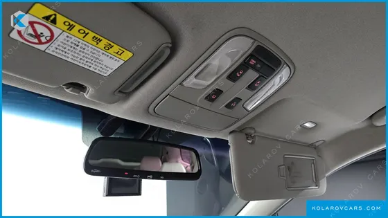 KIA CARNIVAL 11-SEATER PRESTIGE