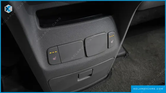 KIA CARNIVAL 11-SEATER PRESTIGE