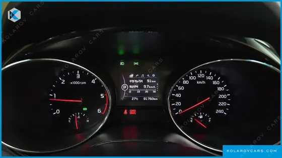 KIA CARNIVAL 9-SEATER NOBLESSE