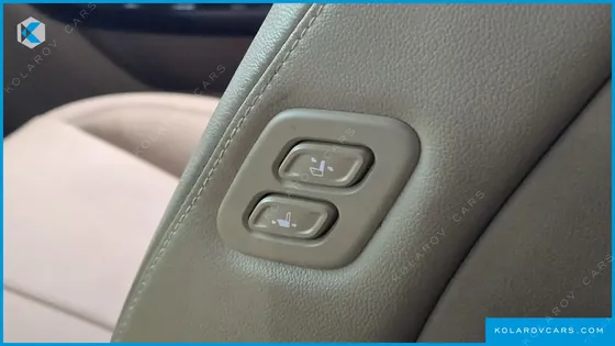 KIA CARNIVAL 9-SEATER NOBLESSE