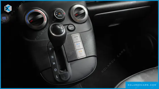 HYUNDAI CASPER THE ESSENTIAL LIGHT