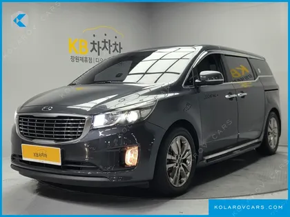 KIA CARNIVAL 11-SEATER DELUXE