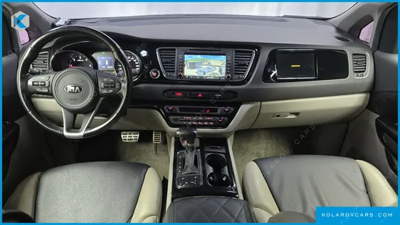 KIA CARNIVAL 9-SEATER PRESTIGE