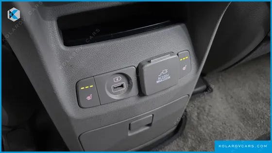 KIA CARNIVAL 9-SEATER NOBLESSE SPECIAL