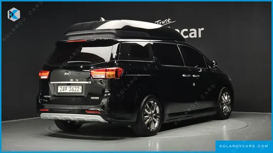 KIA CARNIVAL 9-SEATER HI-LIMOUSINE