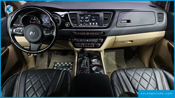 KIA CARNIVAL 9-SEATER HI-LIMOUSINE