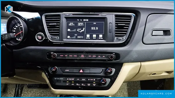 KIA CARNIVAL 9-SEATER HI-LIMOUSINE