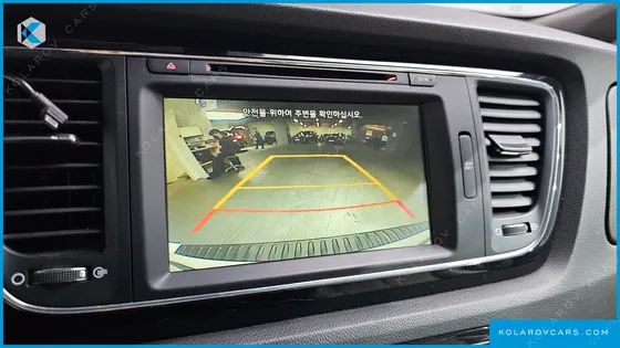 KIA CARNIVAL 9-SEATER NOBLESSE