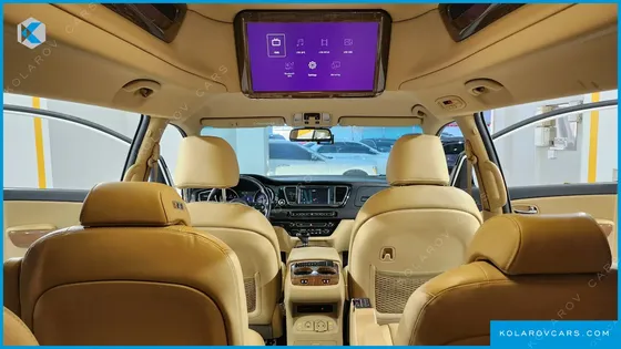 KIA CARNIVAL 9-SEATER HI-LIMOUSINE
