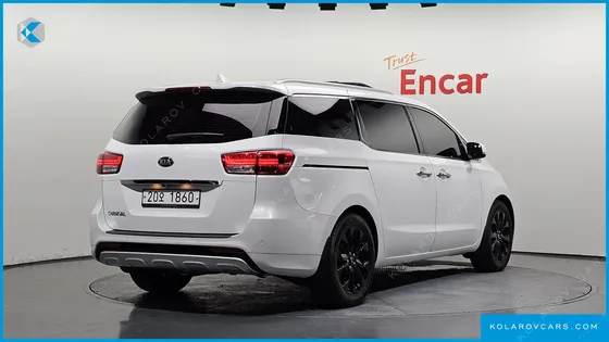 KIA CARNIVAL 9-SEATER PRESTIGE