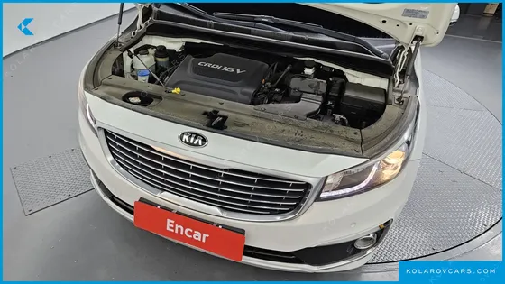 KIA CARNIVAL 9-SEATER PRESTIGE